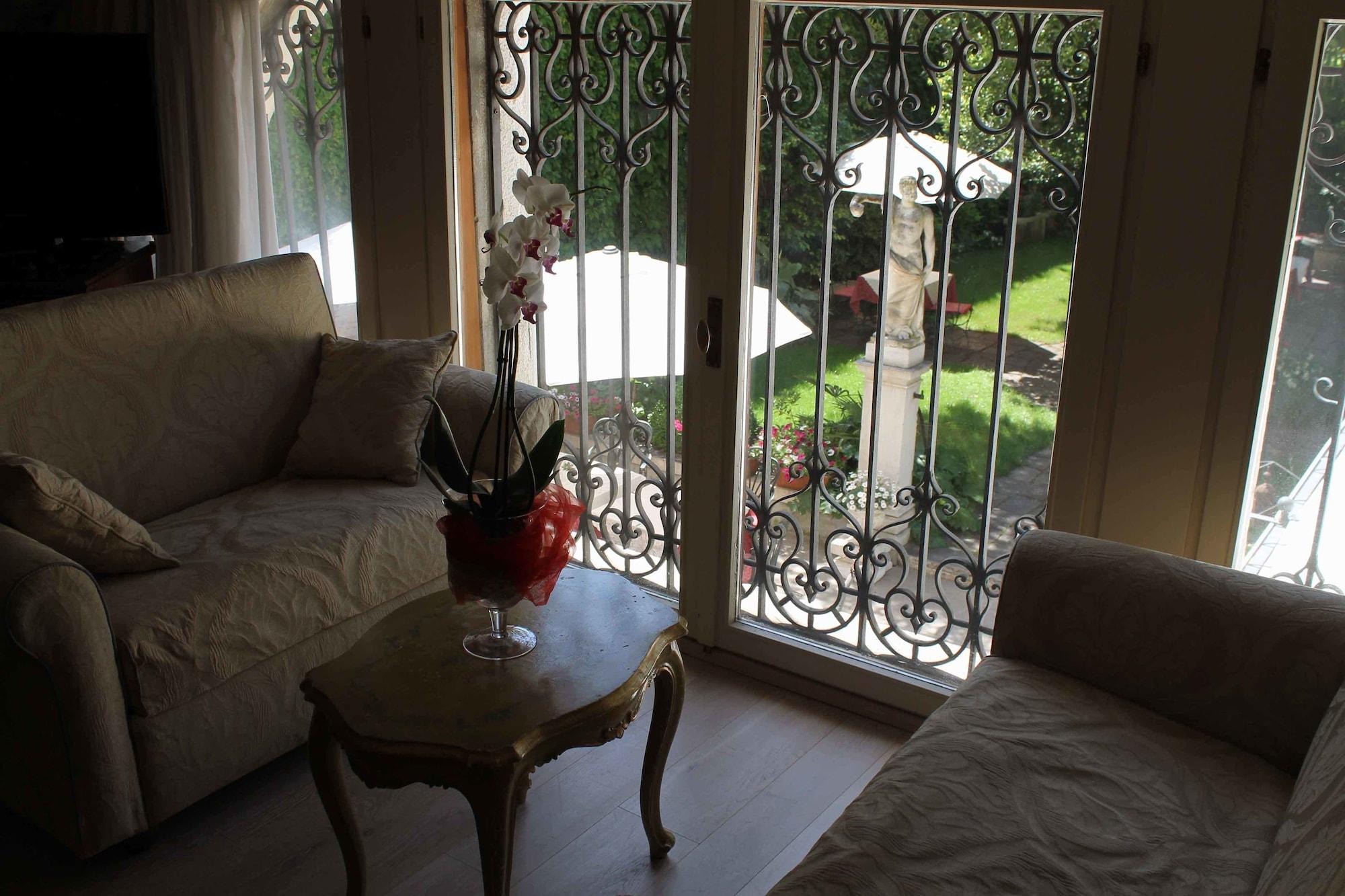 Hotel Palazzo Abadessa Venesia Bagian luar foto