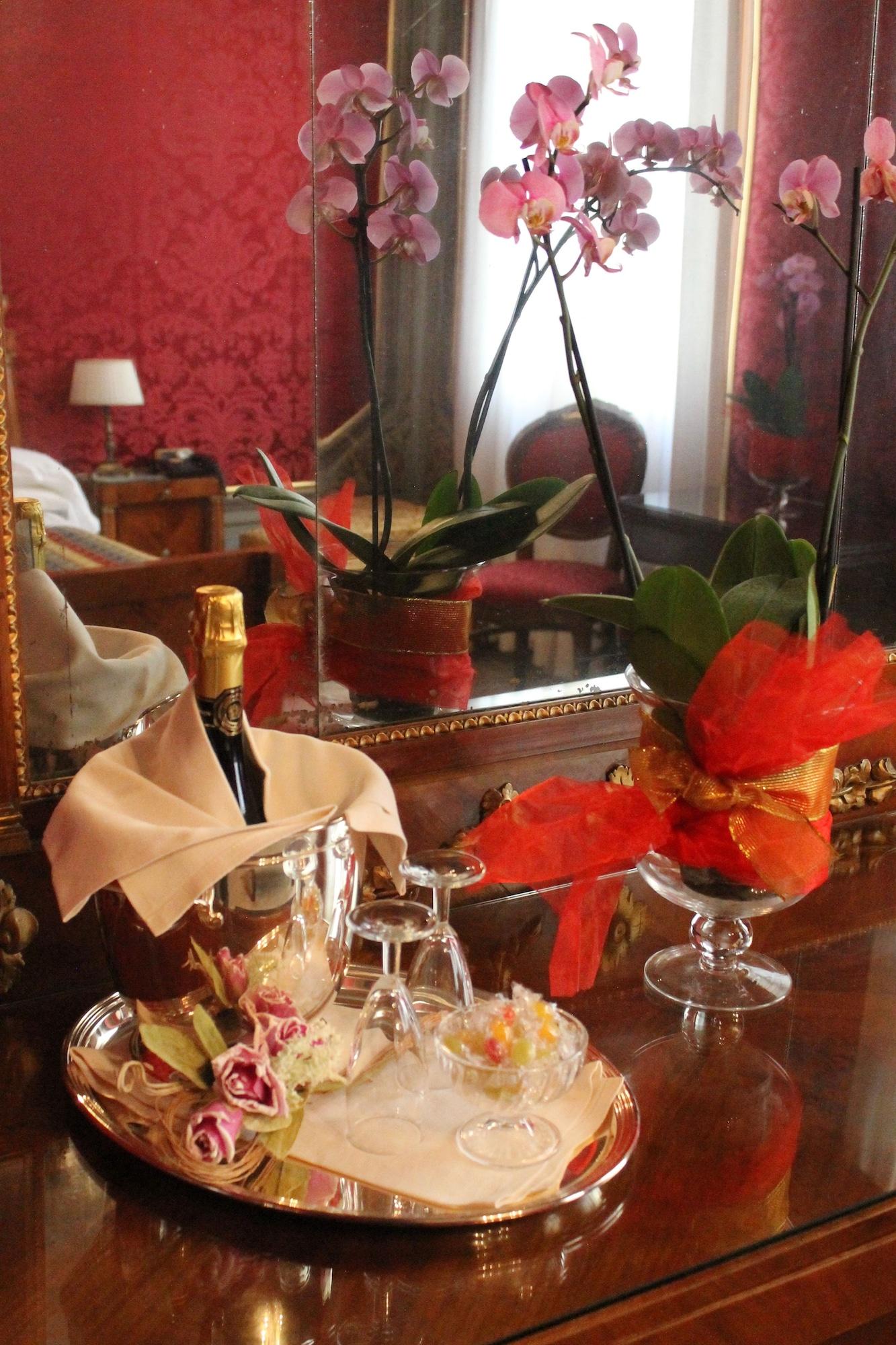 Hotel Palazzo Abadessa Venesia Bagian luar foto