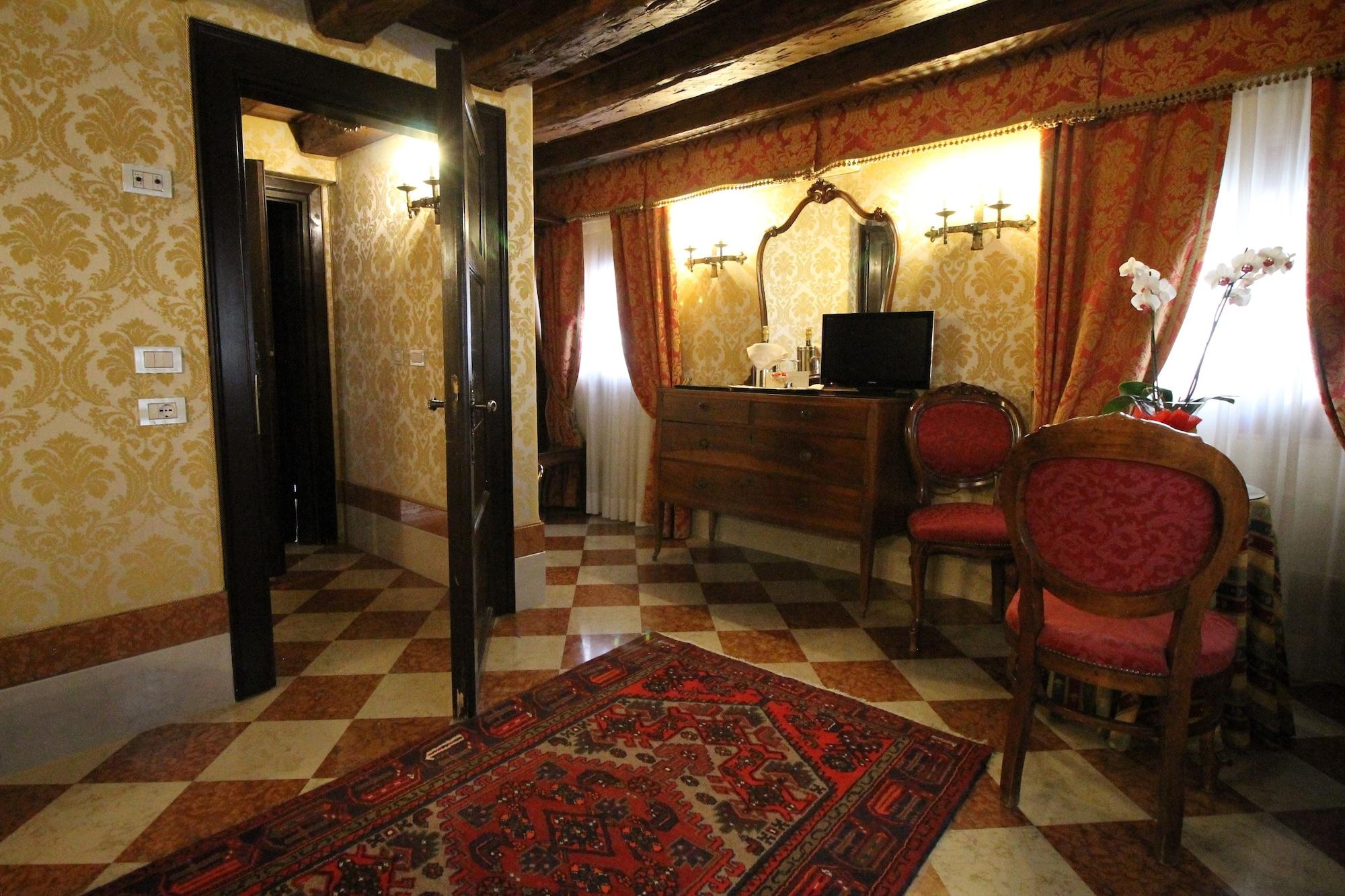Hotel Palazzo Abadessa Venesia Bagian luar foto