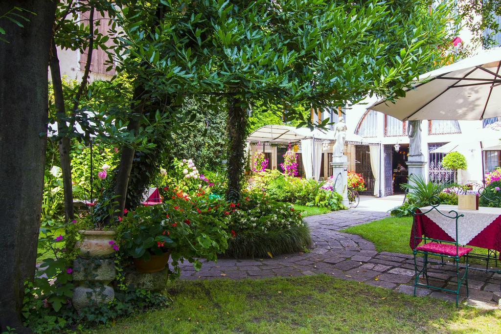 Hotel Palazzo Abadessa Venesia Bagian luar foto